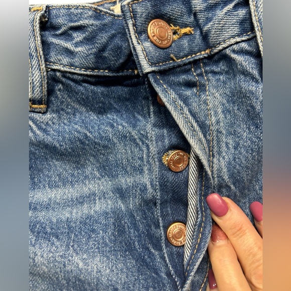 FREE PEOPLE zip fly denim frayed distressed jean shorts size 30 EUC - Picture 2 of 6